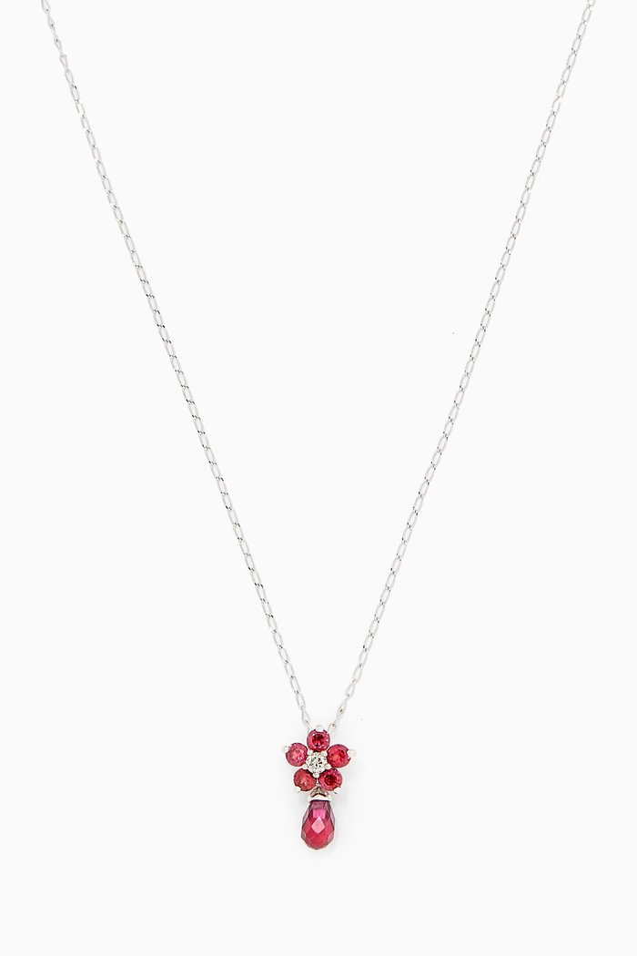 

Roses Pink Sapphire Pendant with Diamond in 18kt White Gold