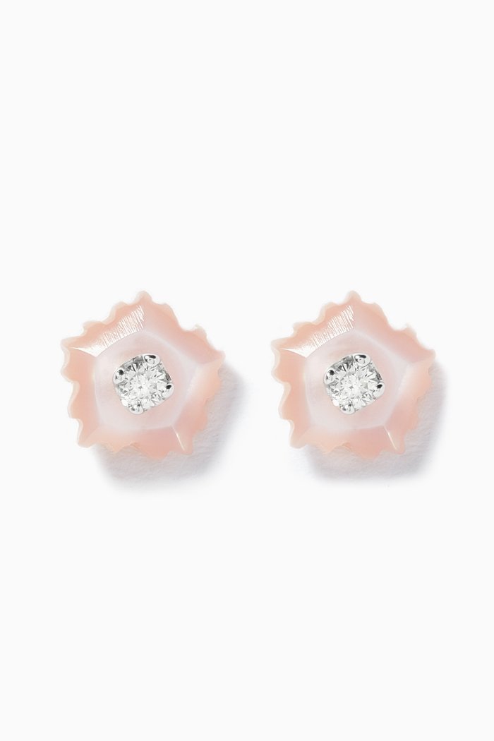 

Floral Mother of Pearl Stud Earrings with Diamonds in 18kt White Gold