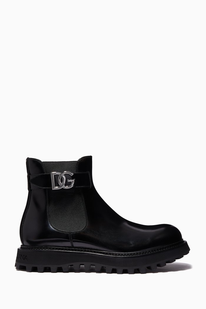 

Bernini Chelsea Boots in Patent Leather, Black