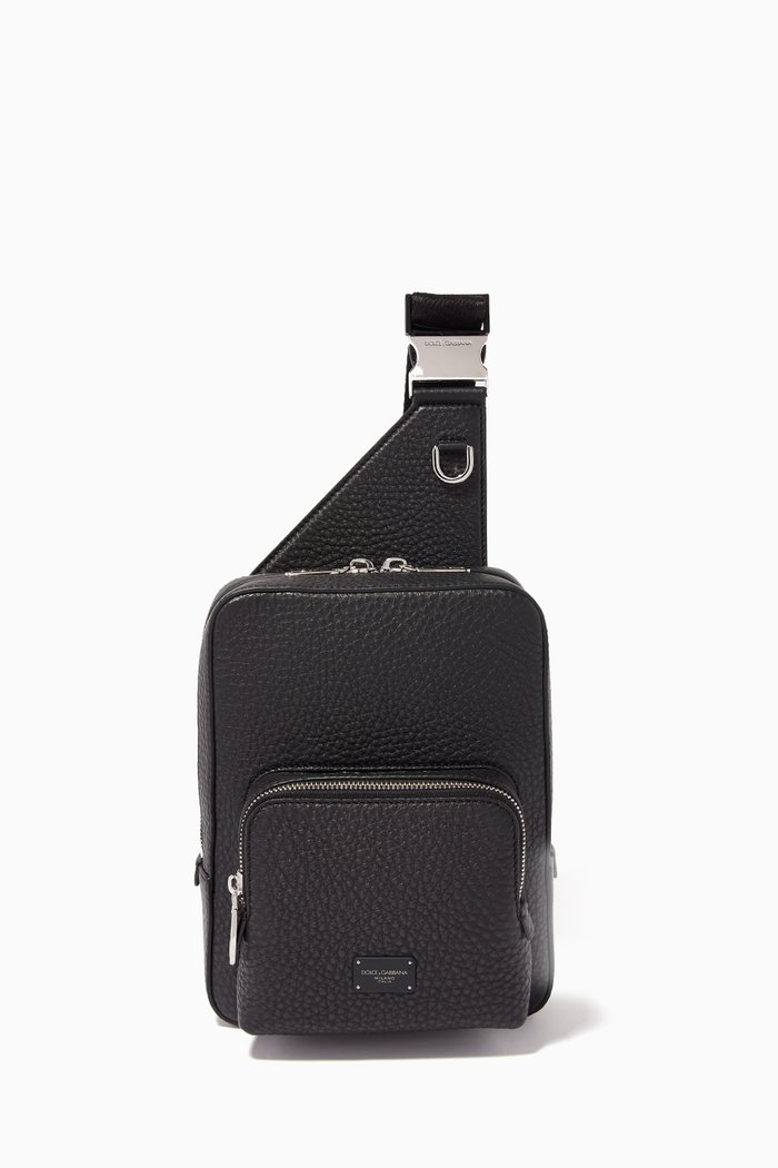 

Palermo Crossbody Bag with Branded Plate in Hammered Leather, Black