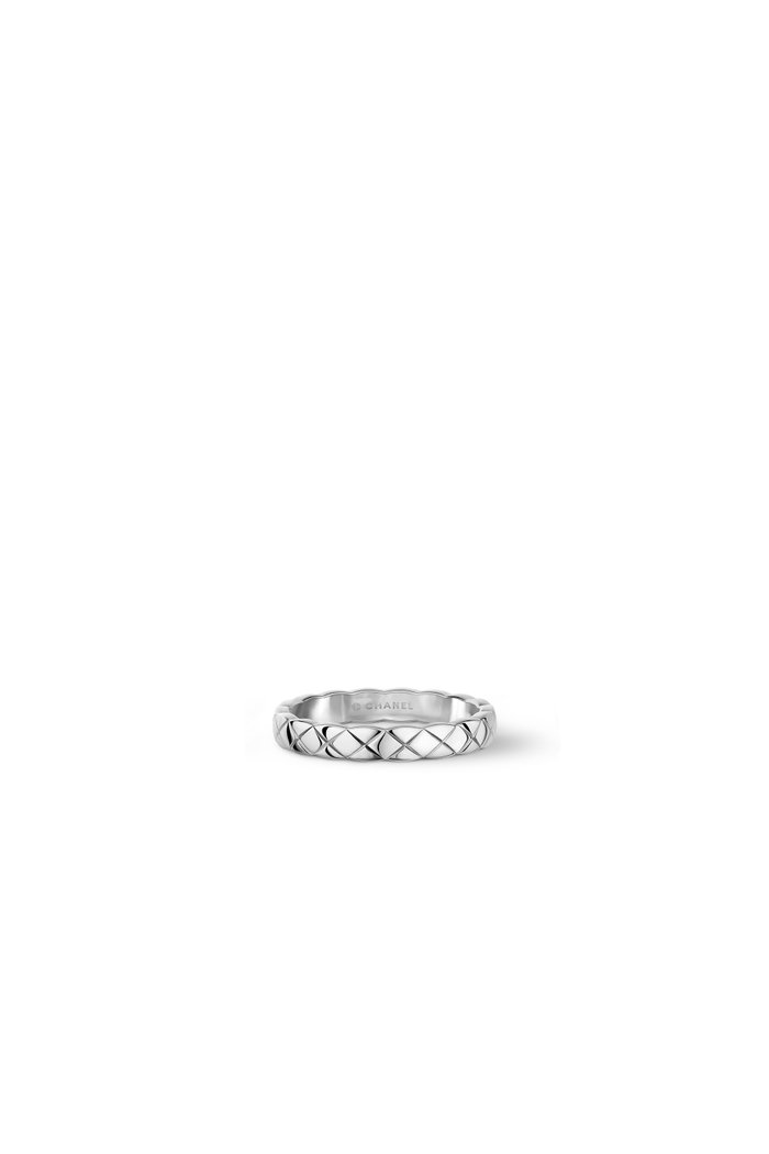 

Quilted motif, mini version, 18K white gold
