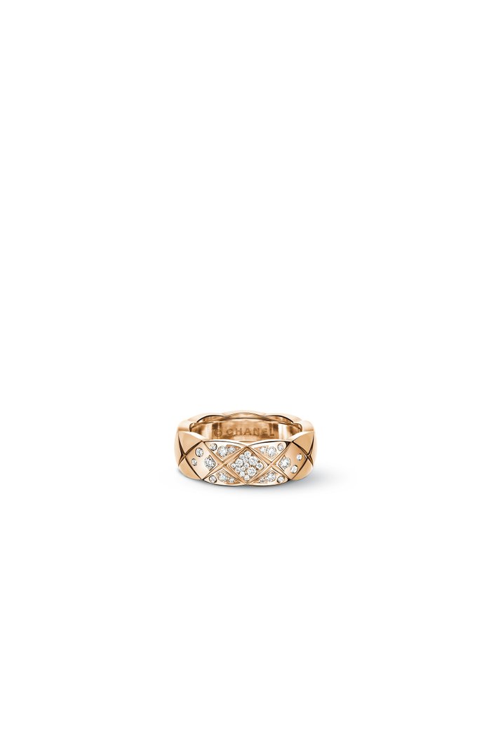 

Quilted motif, small version, 18K BEIGE GOLD, diamonds, Neutral