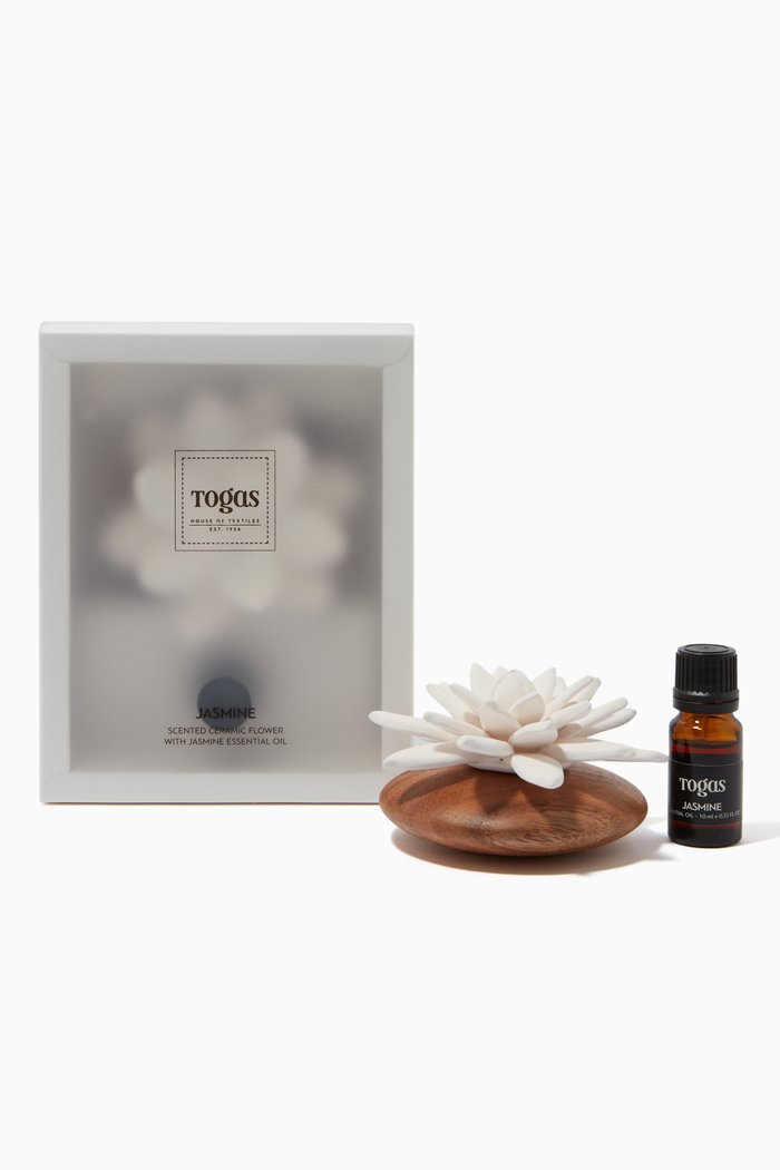 

Lotus Ceramic Sachet with Jasmine Essential Oil, Multicolour