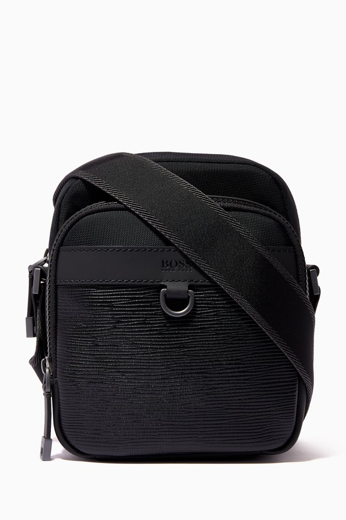 

Trucker Reporter Bag in Recycled Nylon & Leather, Black