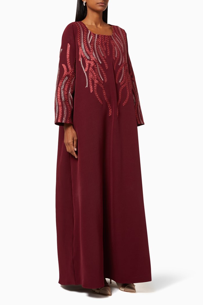

Embroidered Jalabiya in Crepe, Burgundy