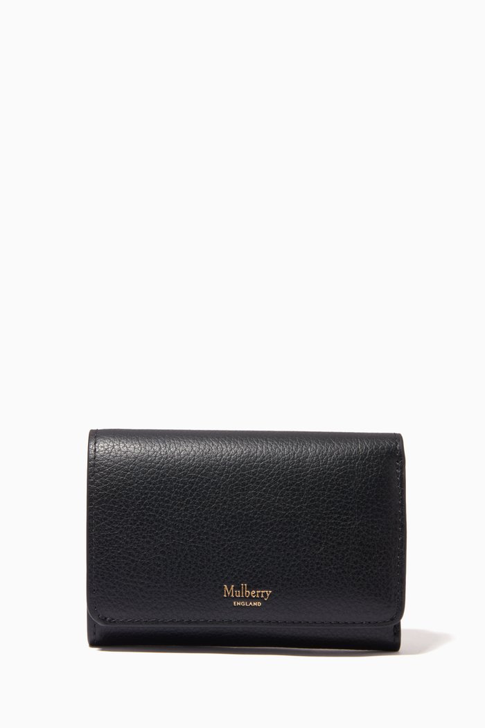 

Continental Trifold Wallet in Small Grain Leather, Black