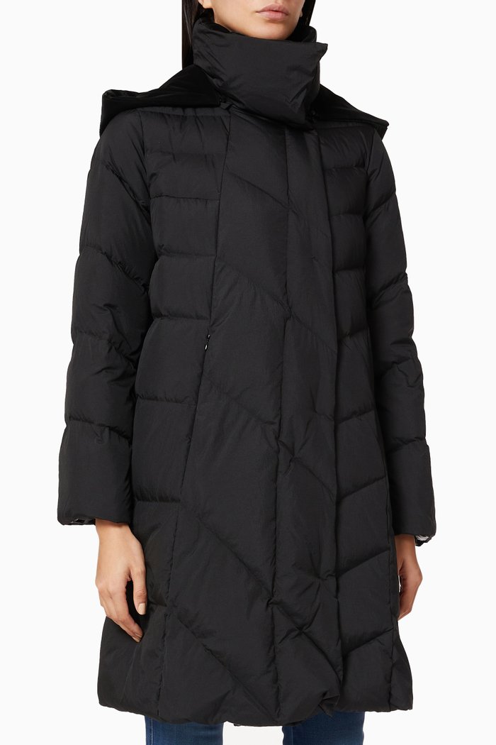 

Reversible Hooded Puffer Jacket in Nylon, Black