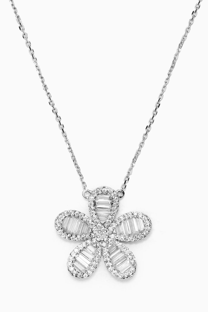 

Flower Pendant Necklace, Silver