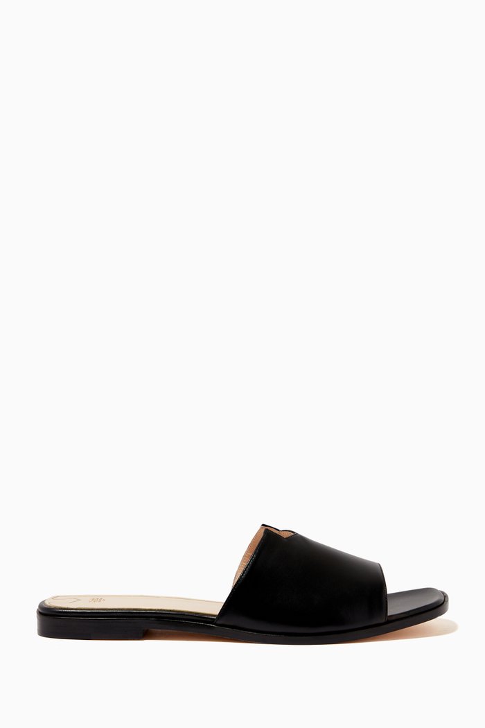 

Orsula Flats in Soft Calfskin Leather, Black