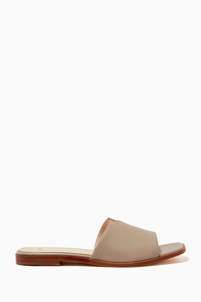 

Orsula Flats in Soft Calfskin Leather, Neutral