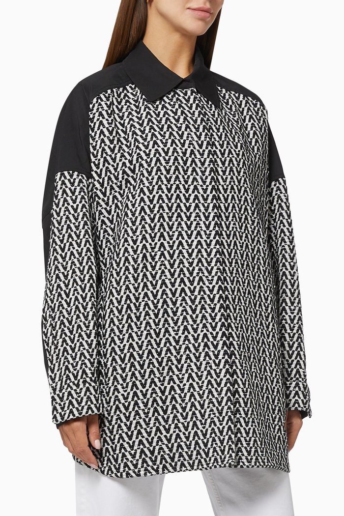 

Pea Coat in Valentino Optical Bouclé, Black