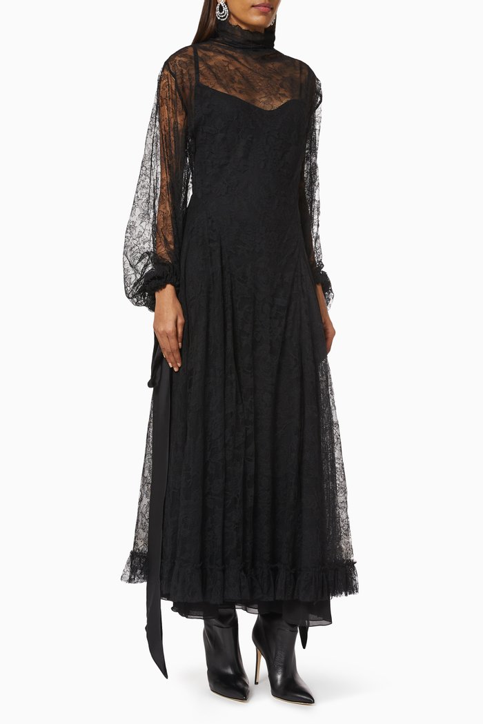 Rendez Vous Secret Midi Dress in Lace, Black
