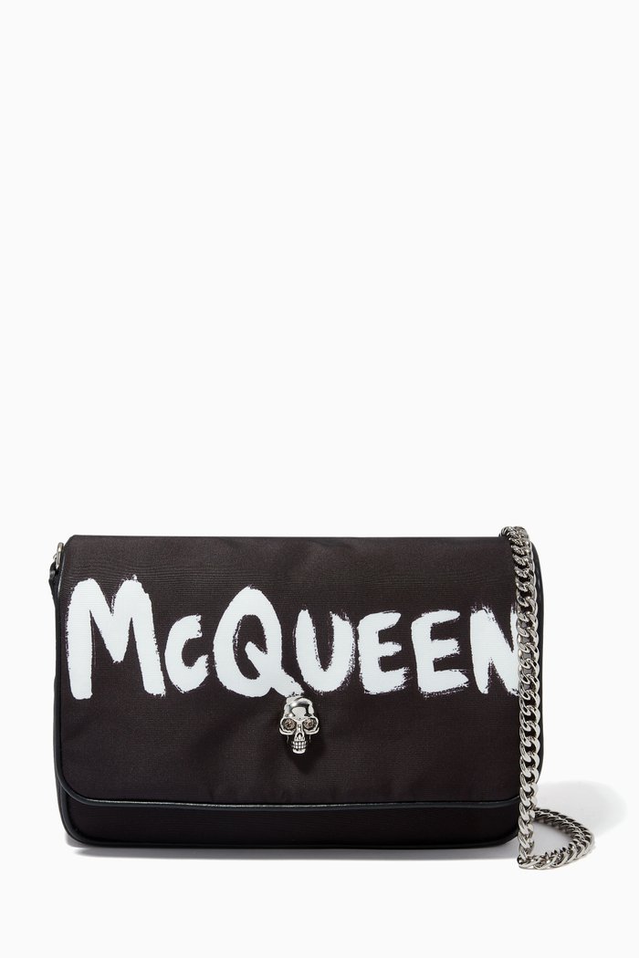 

McQueen Graffiti Small Skull Bag in Recycled Polyfaille, Red