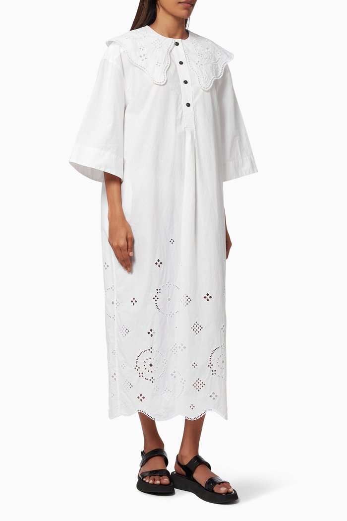 

Oversized Broderie Anglaise Dress in Organic Cotton, White