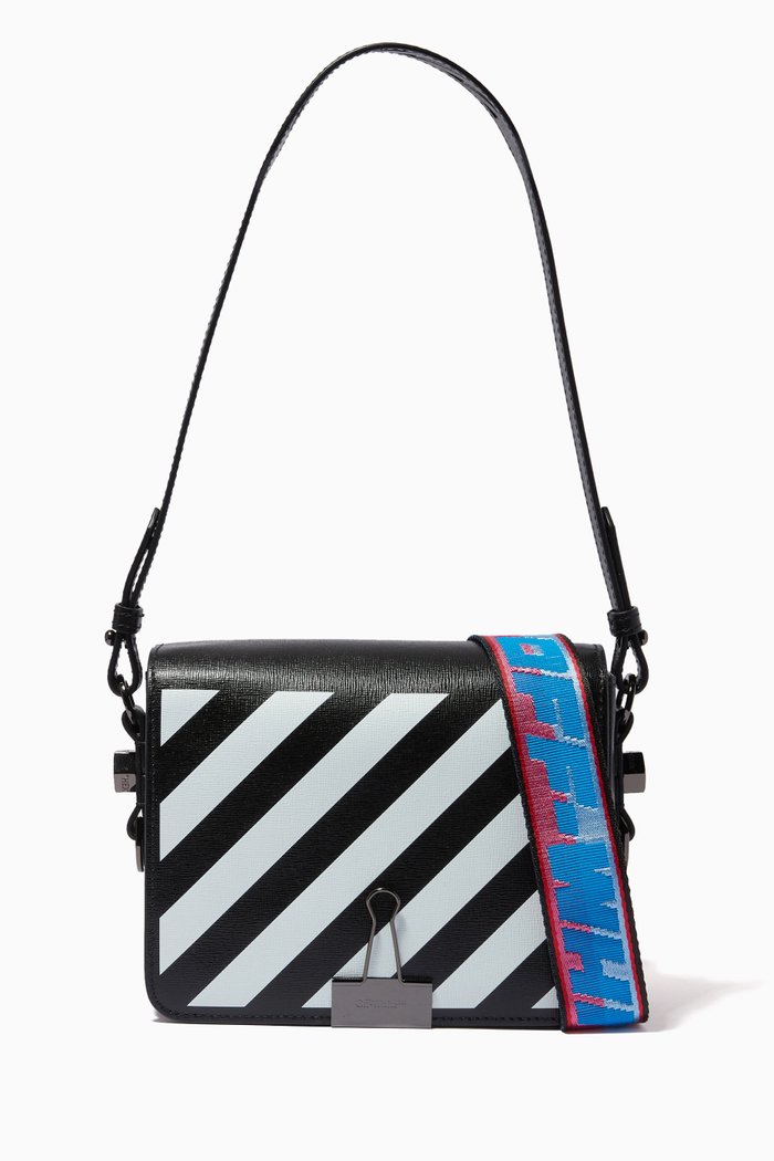

Diagonal Stripe Flap Bag in Leather, Black