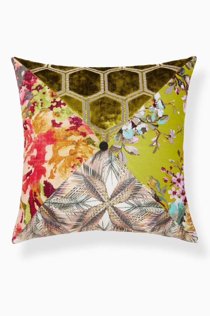 

Karen Cushion, 50 x 50, Multicolour
