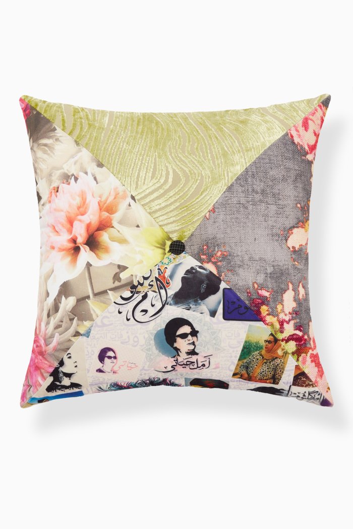 

Karen Cushion, 50 x 50, Multicolour