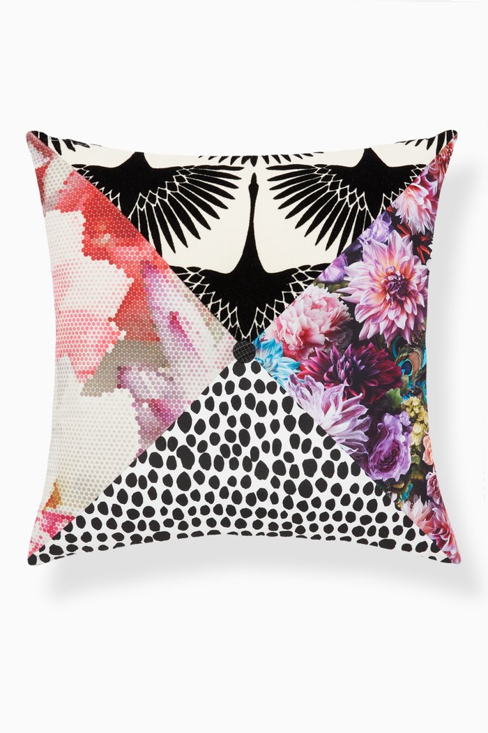 Karen Cushion, 50 x 50, Multicolour