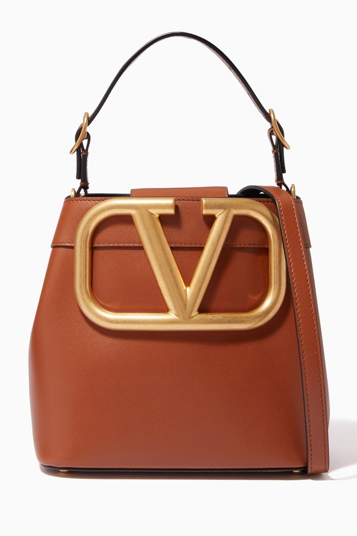 

Valentino Garavani Supervee Small Top Handle Bag in Calfskin, Brown