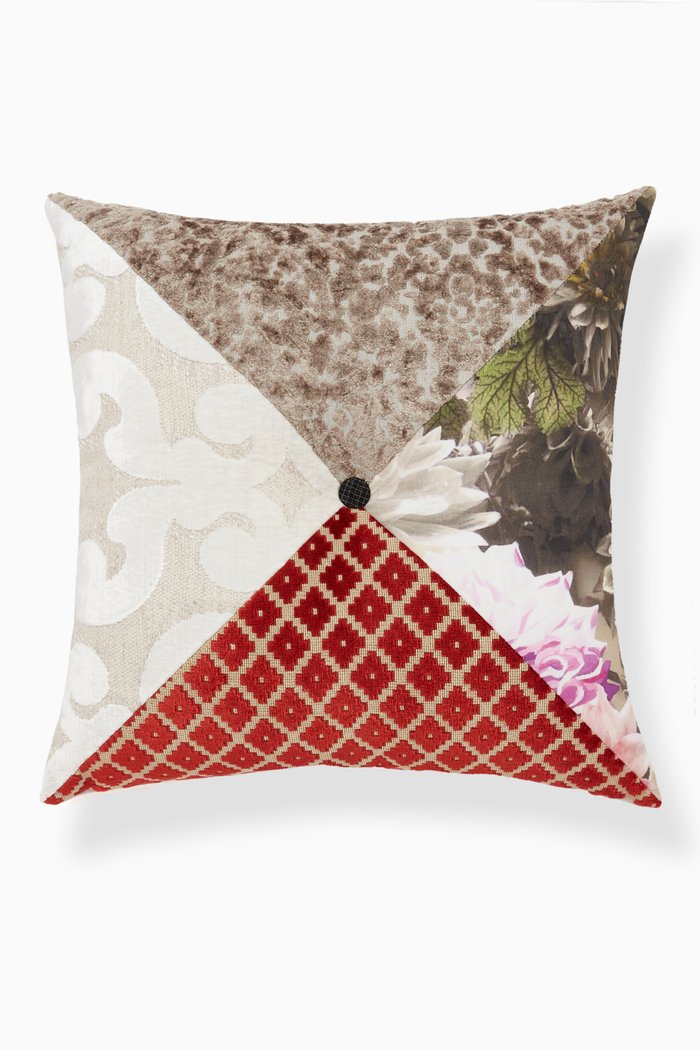 

Karen Cushion, 50 x 50, Multicolour