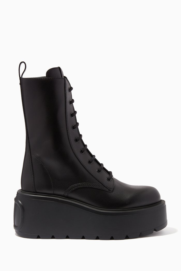 

Valentino Garavani VLOGO Combat Boots in Leather, Black