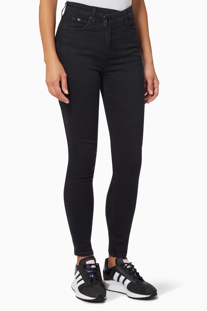 

High Rise Super Skinny Ankle Jeans in Denim, Black