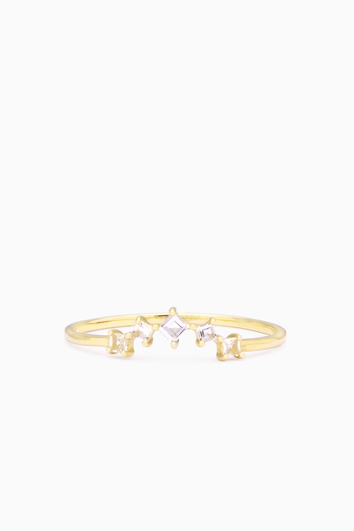 

Empress Diamond Curve Band in 14kt Yellow Gold