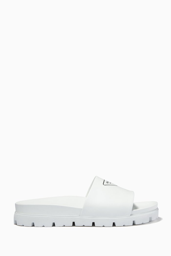 

Logo Slides in Leather, White