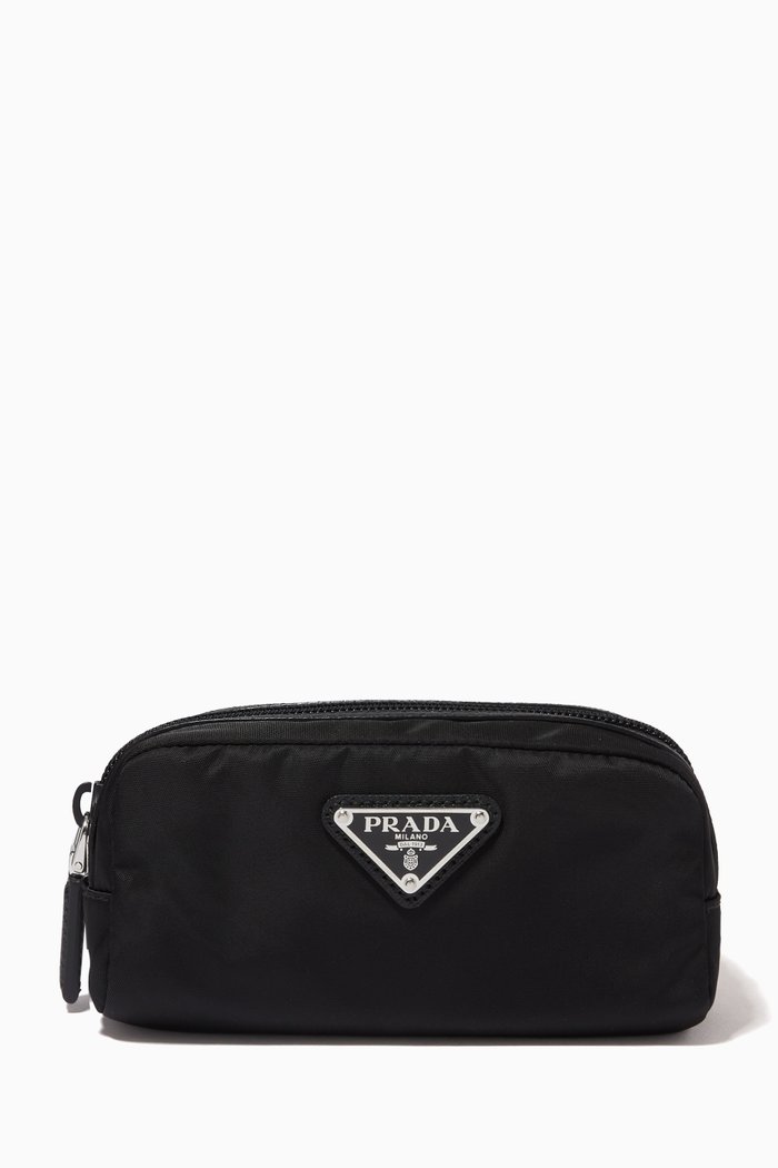 

Triangle Logo Wash Bag in Re-Nylon & Saffiano Leather, Black