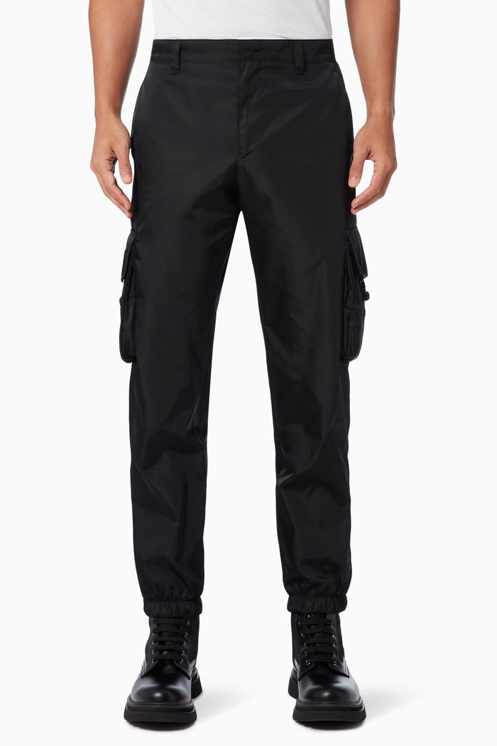 

Triangle Logo Cargo Pants in Re-Nylon, Black