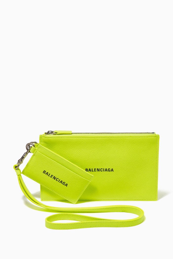 

Cash Pouch with Card Holder in Grained Calfskin, Yellow
