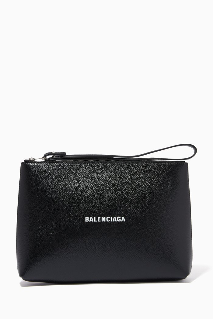 

Small Cash Pouch in Grained Calfskin, Black