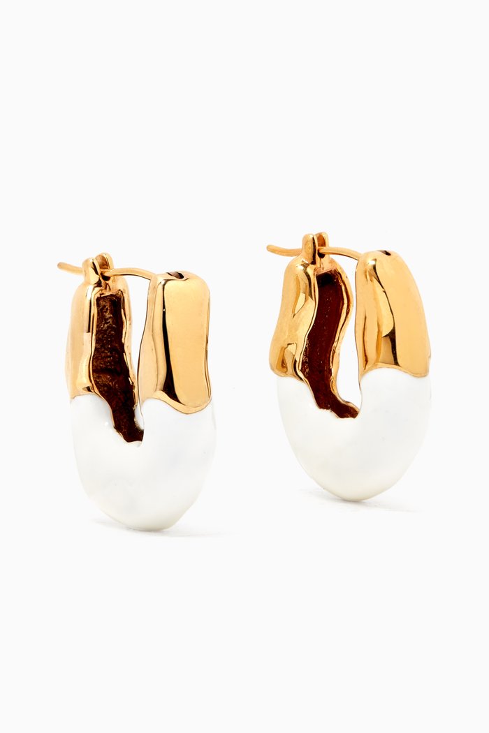 

Statement Waves Hoops in 18kt Gold Plated Brass, White