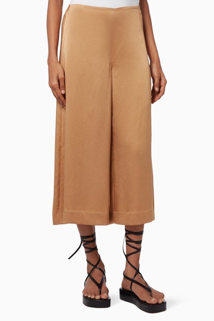 

Drape Cullotes in Satin, Neutral