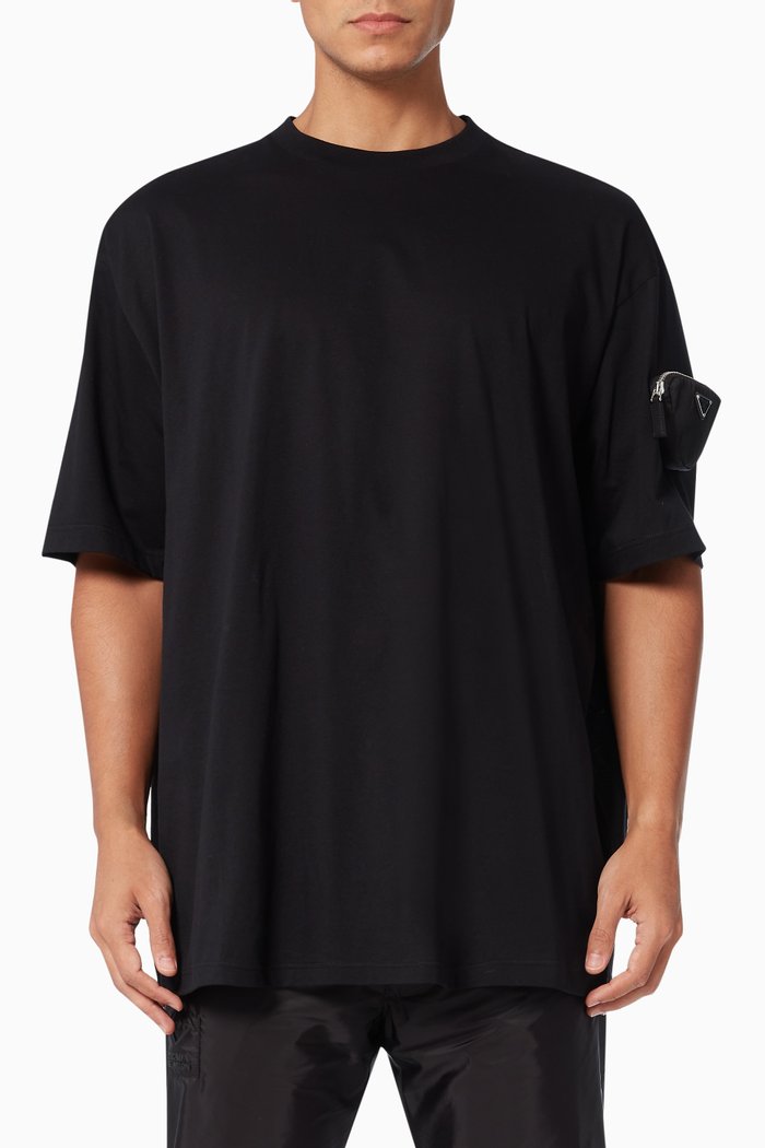 

Triangle Logo T-shirt in Cotton Jersey, Black