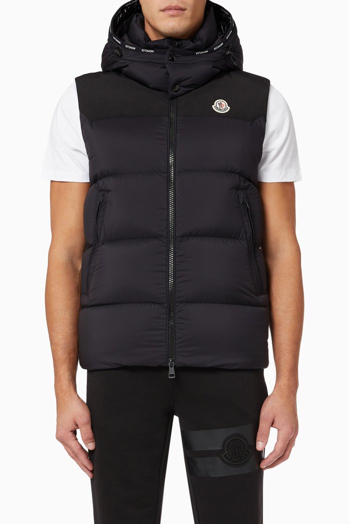 

Maben Hooded Gilet in Quilted Nylon, Black