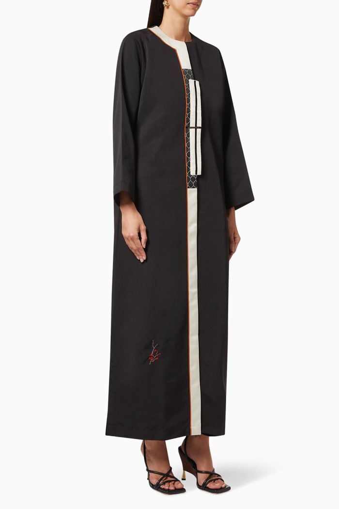 

Floral Embroidered Abaya in Cotton, Black