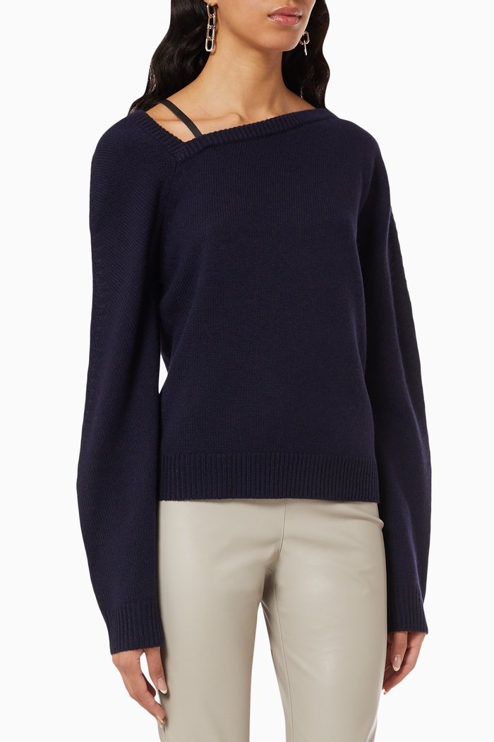 

Asymmetric Sweater in Wool, Black