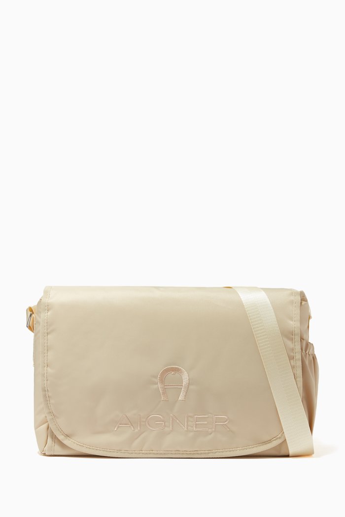 

Logo Diaper Bag in Polyester, Gold