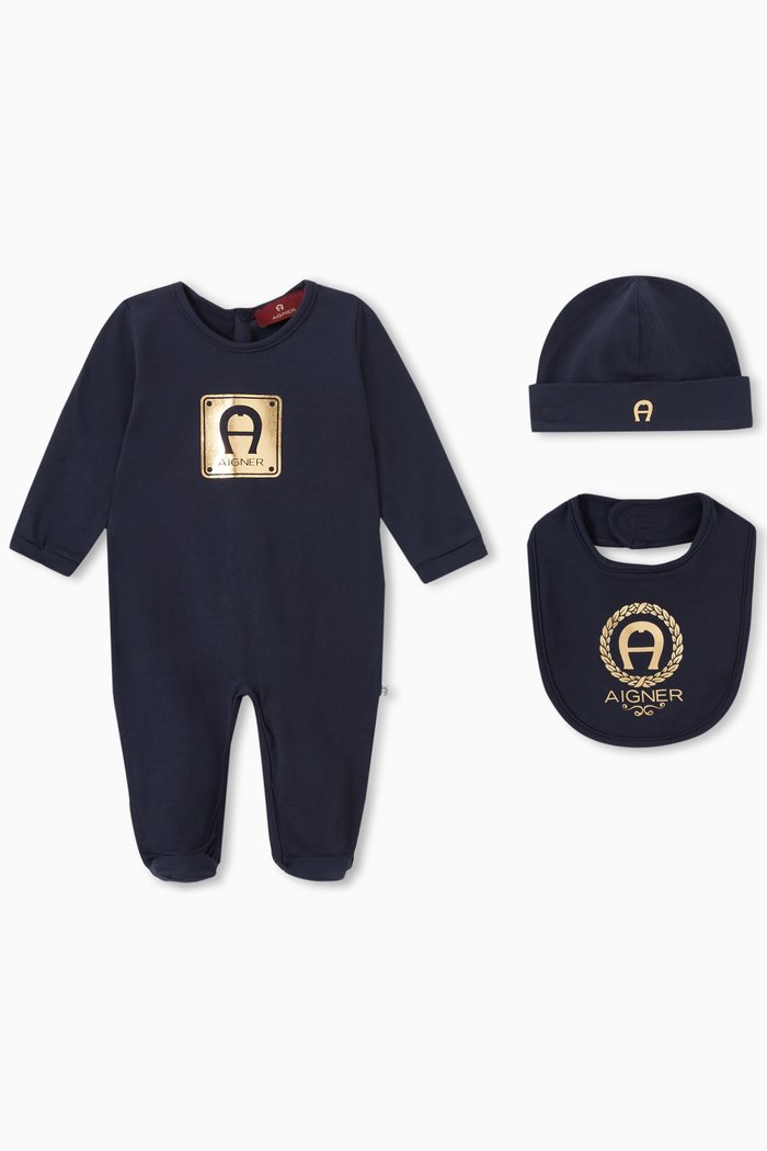 

Pajama, Bib & Hat Set in Jersey, Blue