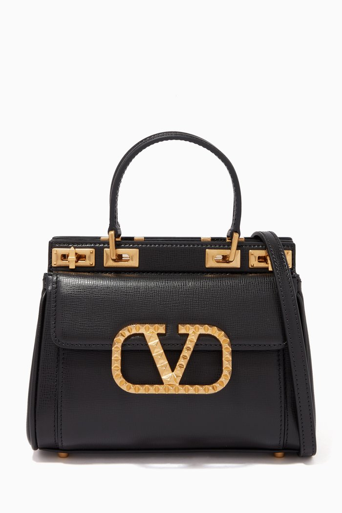 

Valentino Garavani Rockstud Alcove Small Handbag in Grainy Calfskin, Black