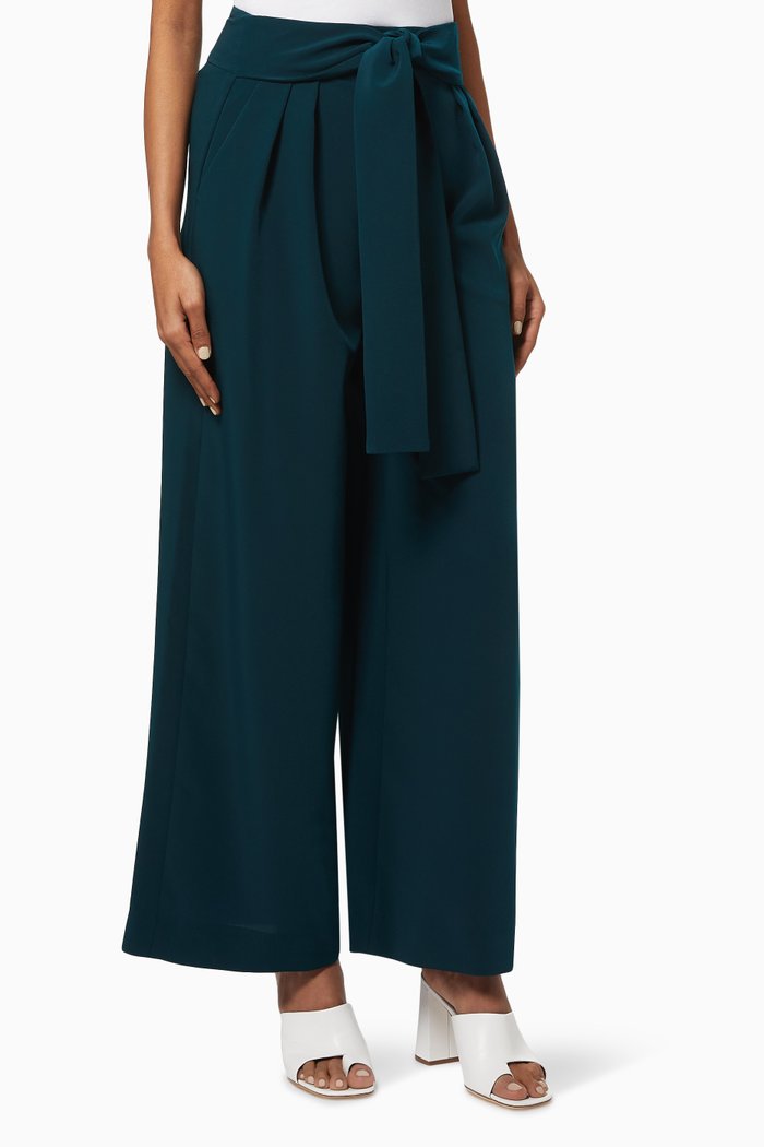 

Pleated Trousers in Light Crêpe, Green