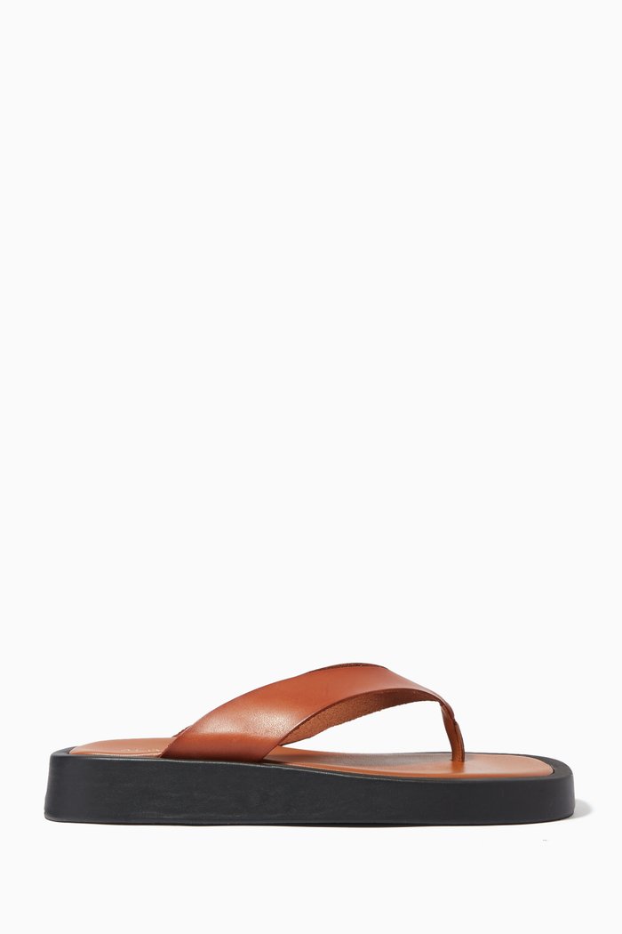 

Overcast Flip Flops in Leather, Brown