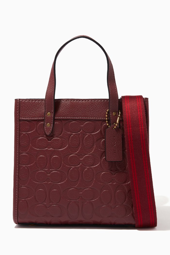 

Field Tote 22 in Signature Embossed Leather, Red