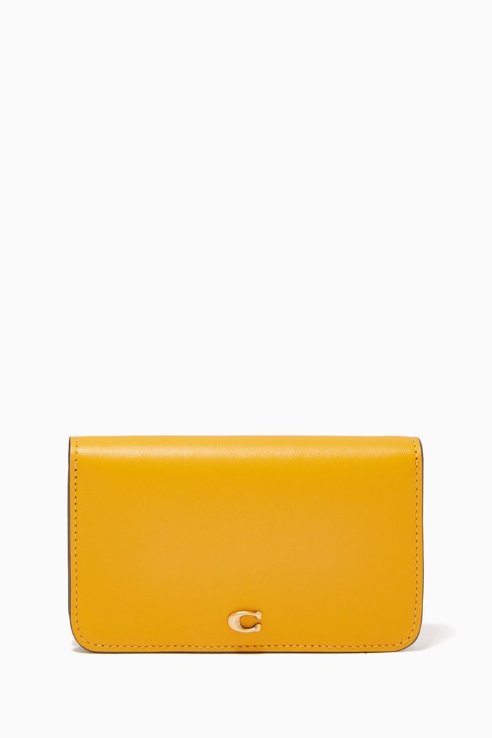 

Slim Card Case in Leather, Yellow