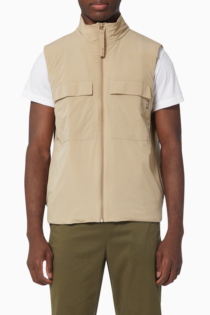 

Shepard Pocket Vest in Nylon, Neutral