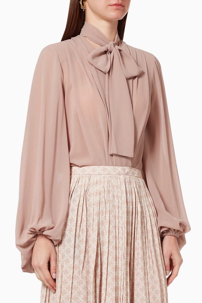

Crossover Bodysuit in Georgette, Pink