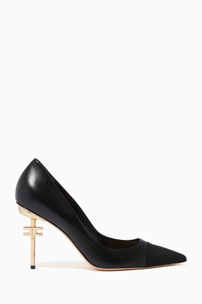 

Pumps 90 with Sculpted Logo Heel in Nappa, Black