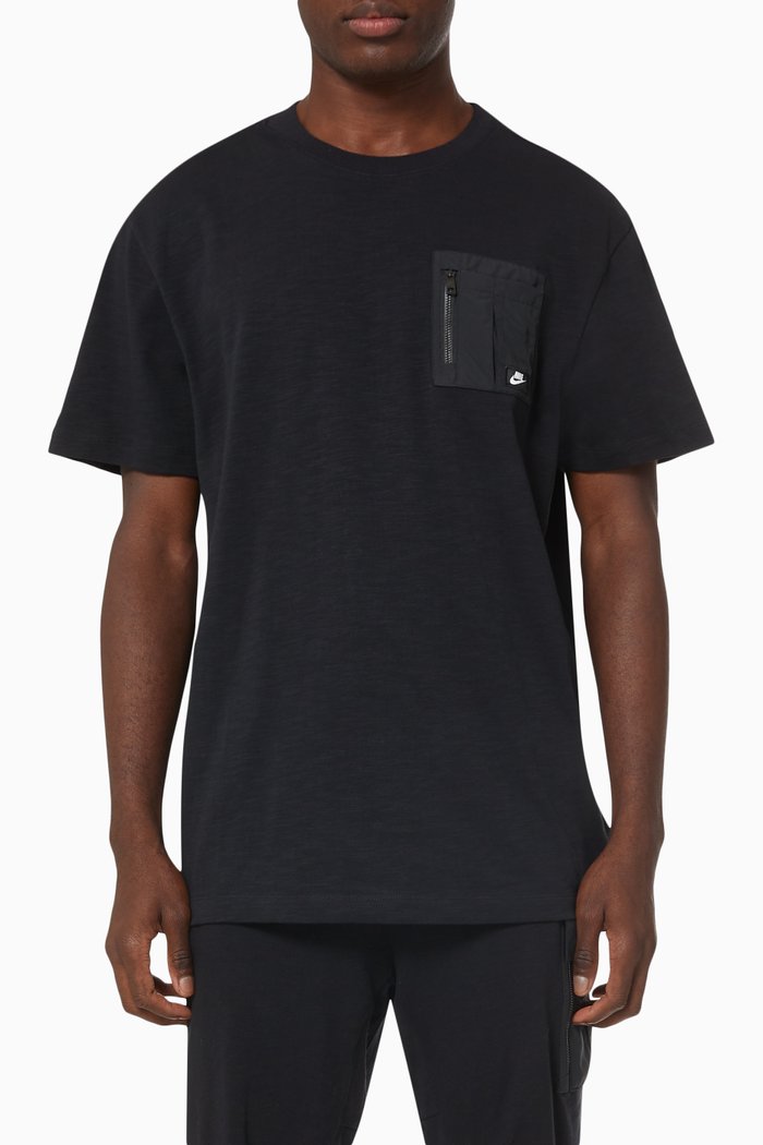 

Sportswear Lightweight Essential T-shirt in Jersey, Black
