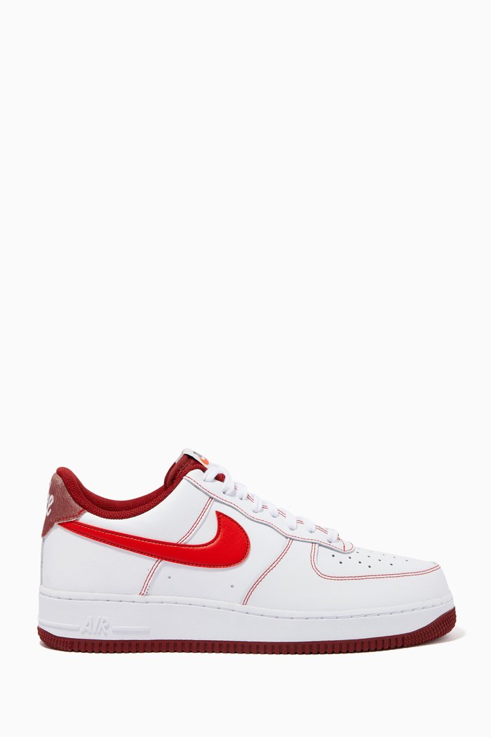 

Air Force 1'07 Sneakers in Leather, White
